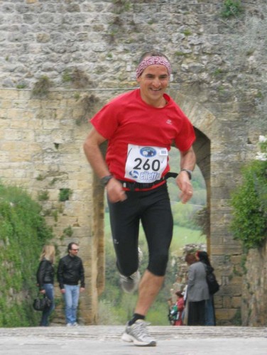 Sigerico_Monteriggioni_2011_07.JPG